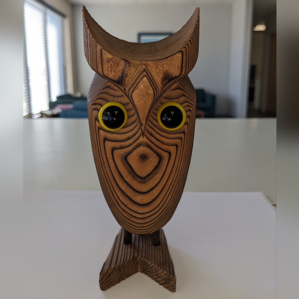RARE VTG OTAGIRI JAPAN WOODEN OWL WITH GLASS EYES
